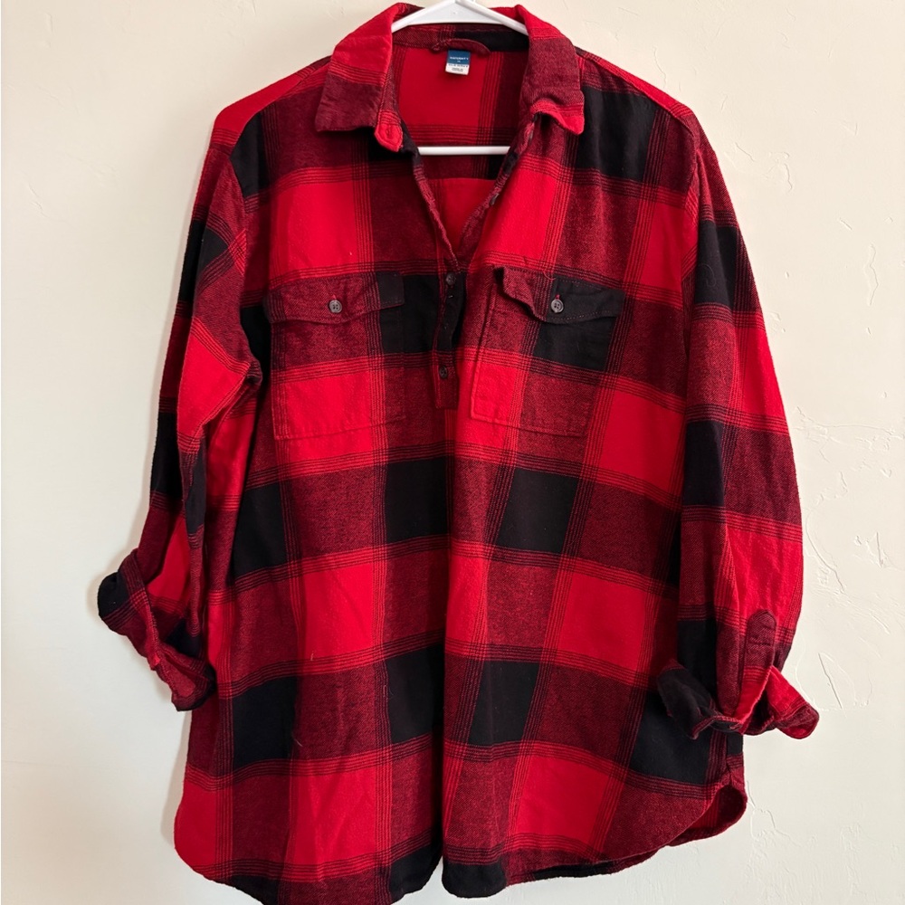 Red Plaid Maternity Long Sleeve Top